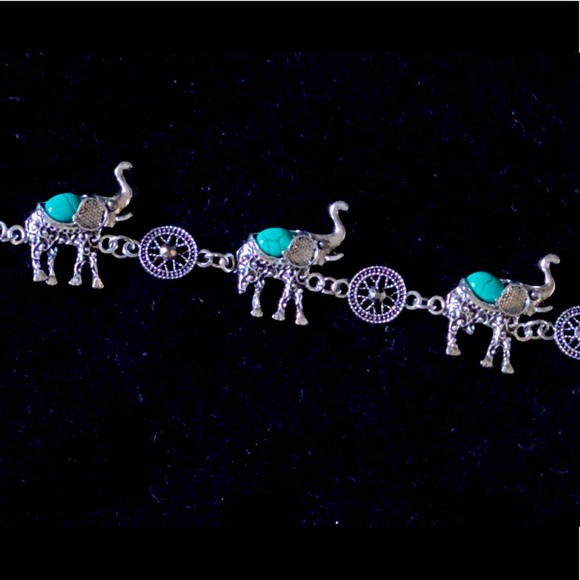 Gorgeous Elephant Necklace, Bracelet & Earrings!! - Picture 4 of 8